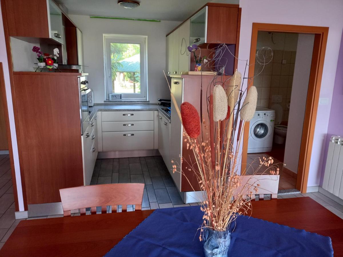 Apartma Monte Moro Appartement Ankaran Buitenkant foto